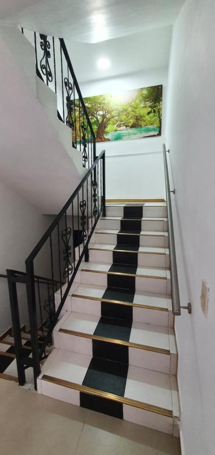 Hotel Picasso 70 Μεντεγίν Εξωτερικό φωτογραφία